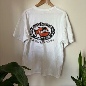 BAD FISH 2000s VINTAGE Y2K BACK GRAPHIC TEE